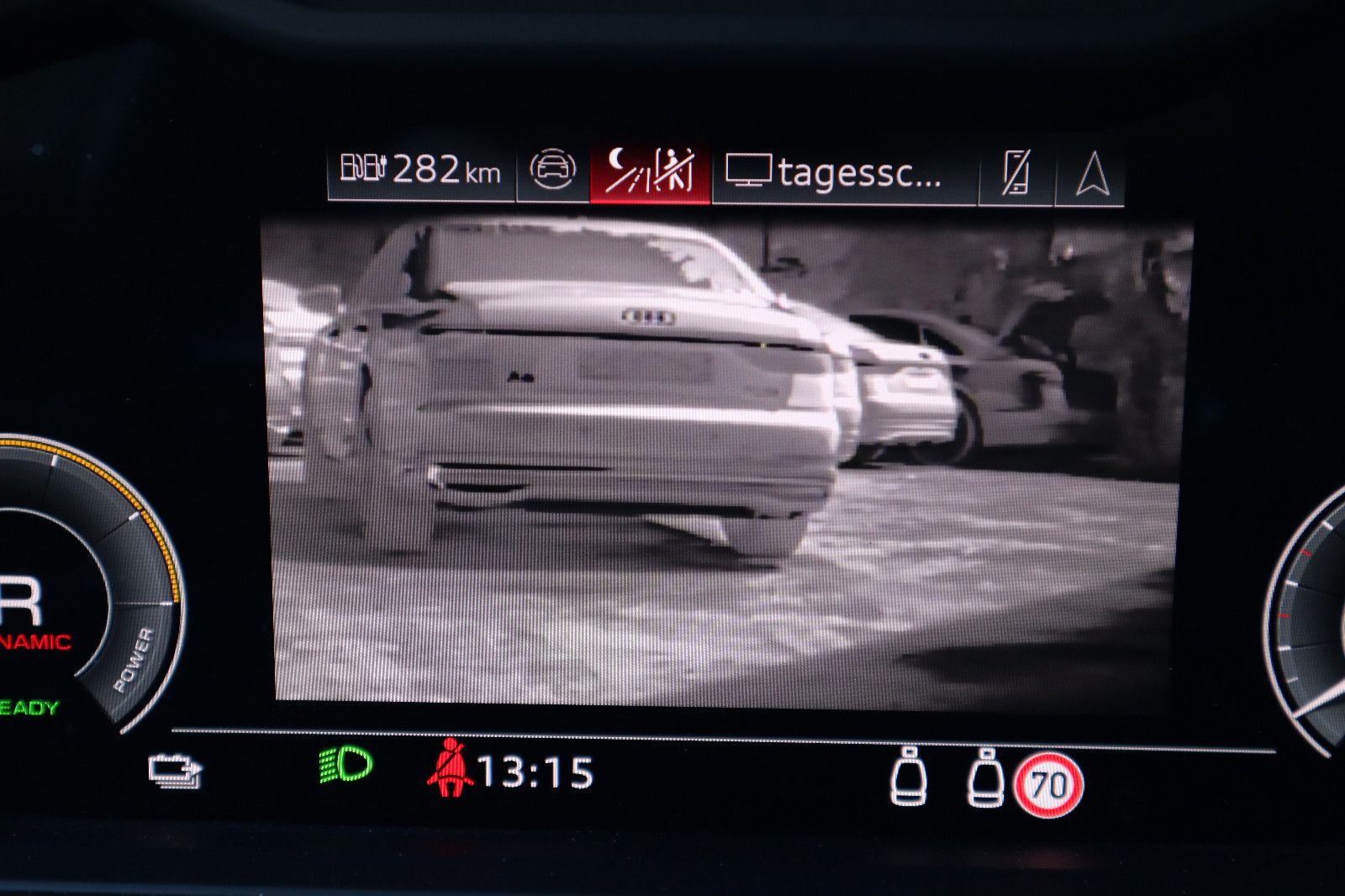Audi A8L 60 TFSIe lang exclusive - Samsaru's Car Outlet
