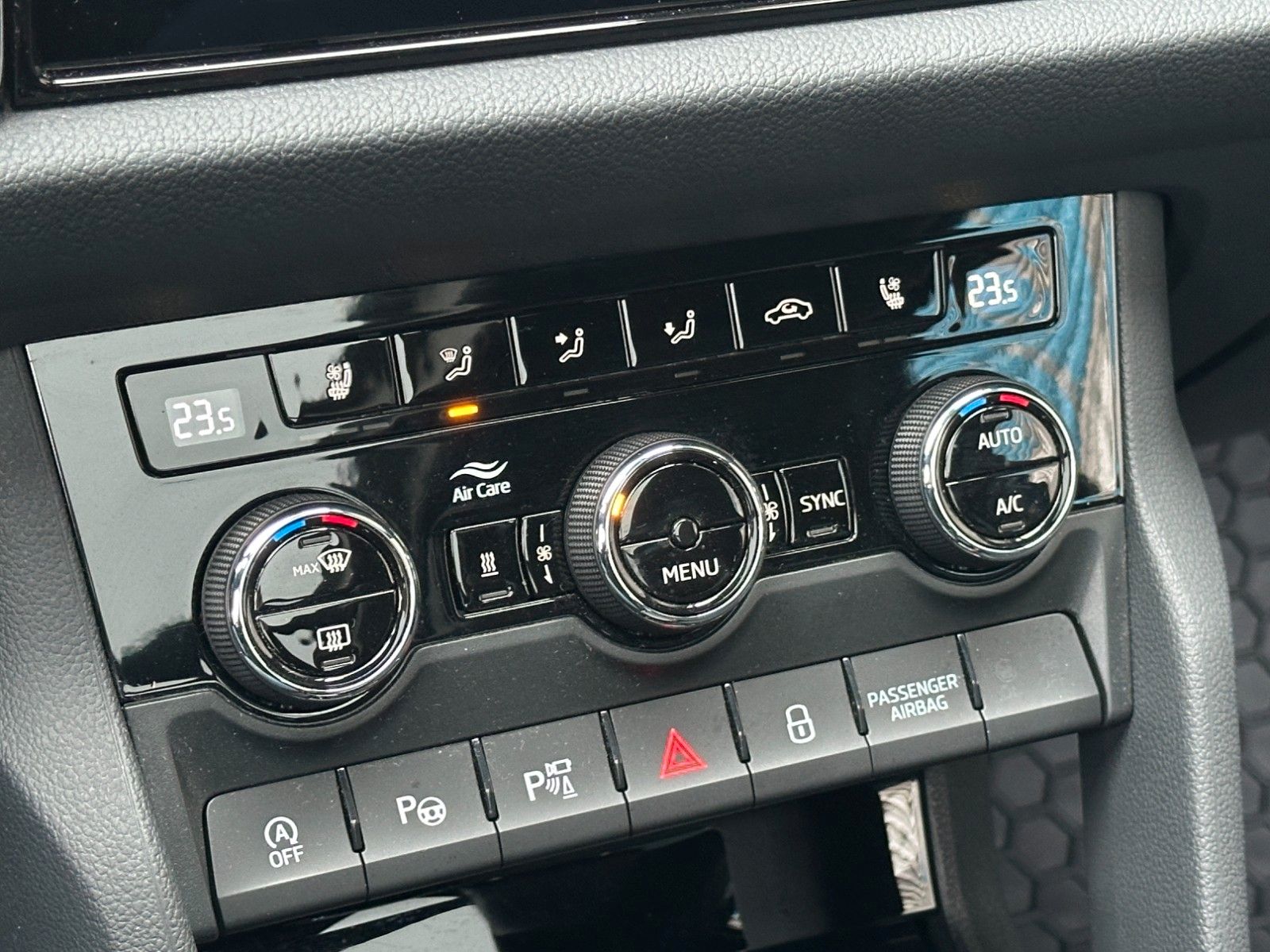 Skoda Kodiaq L&K 4x4*MATRIX*PANO*AHK*360°KAM*VIRTUAL