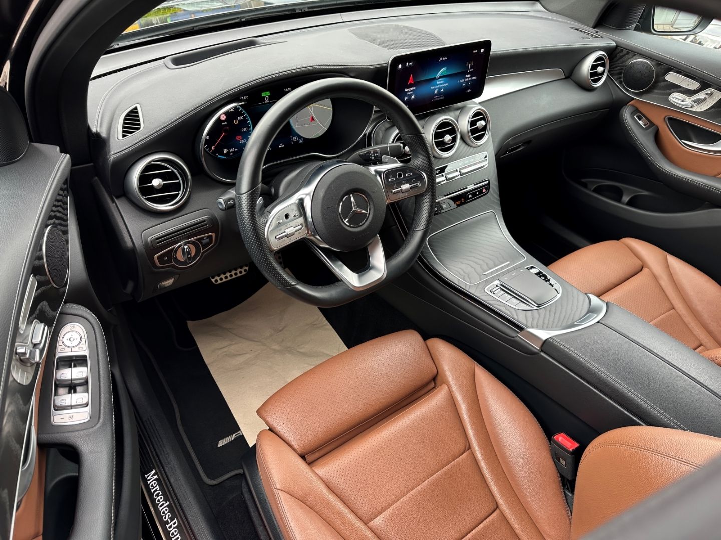 Mercedes-Benz GLC 300 COUPE 4M AMG - Samsaru's Car Outlet