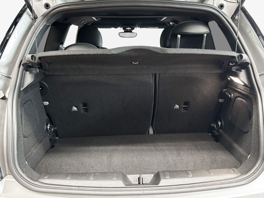 MINI Cooper SE MINI Yours Trim - Samsaru's Car Outlet