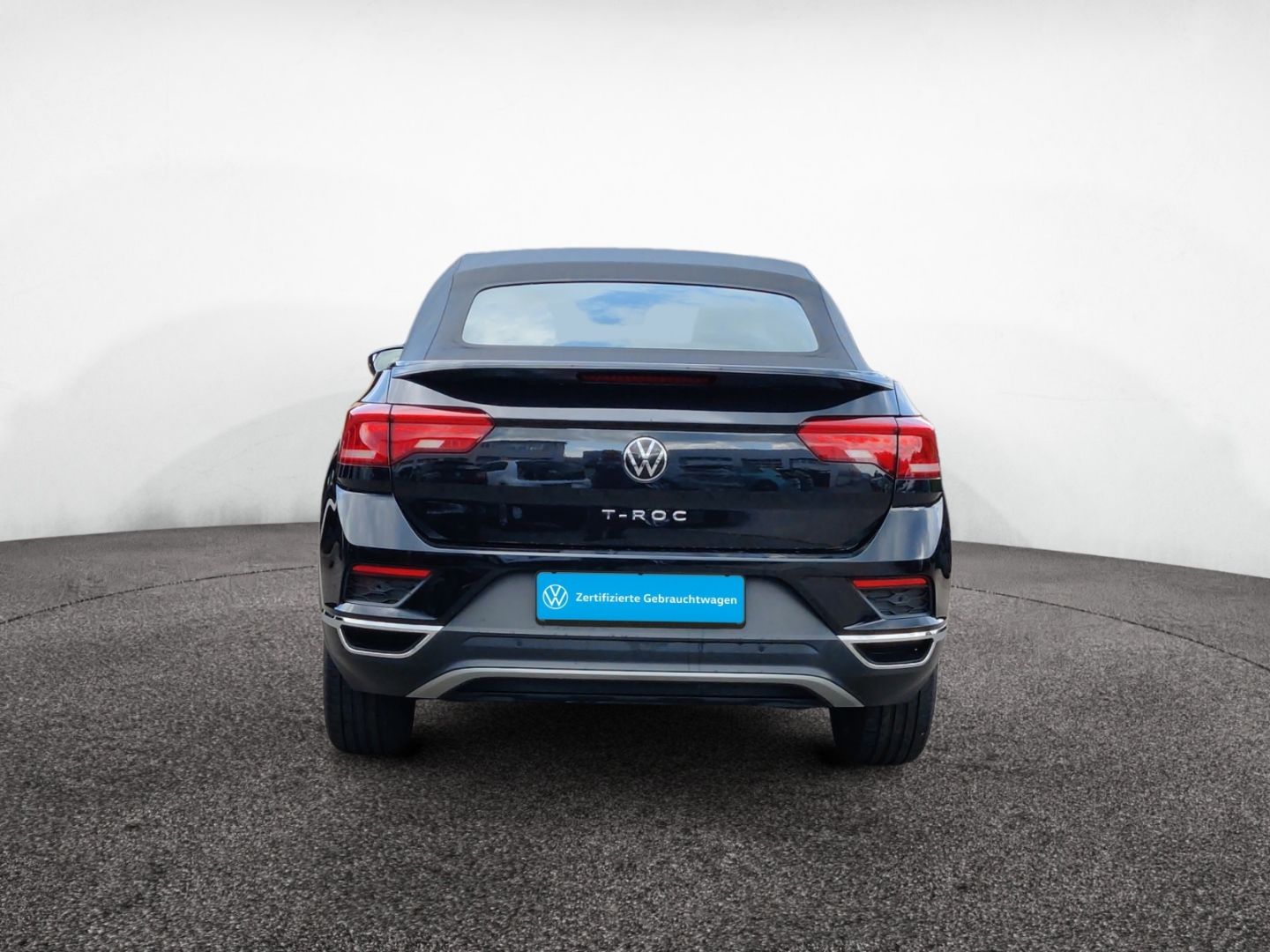 Volkswagen T-Roc Cabriolet 1.0 TSI Style - Samsaru's Car Outlet