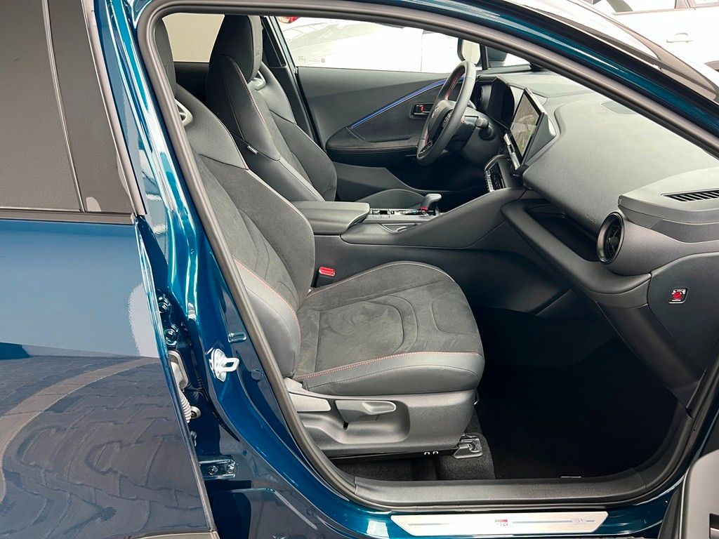 Toyota C-HR 2.0 Plug-In Hybrid FWD GR Sport JBL NAVI