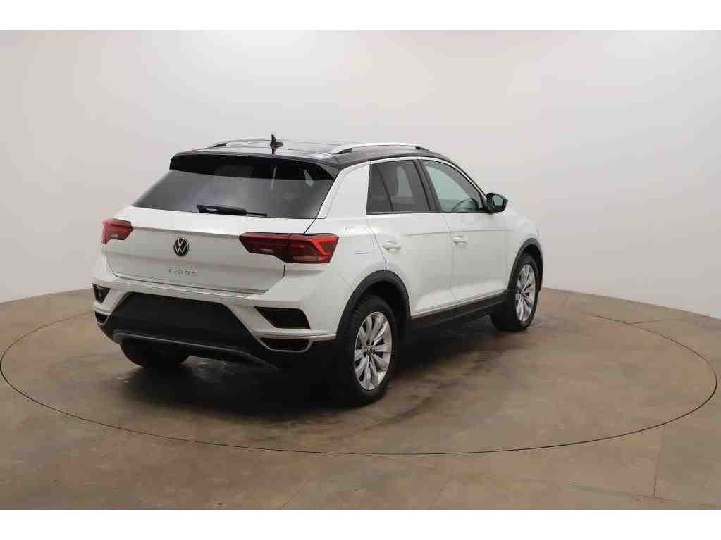 Volkswagen T-Roc Sport TSI - Samsaru's Car Outlet