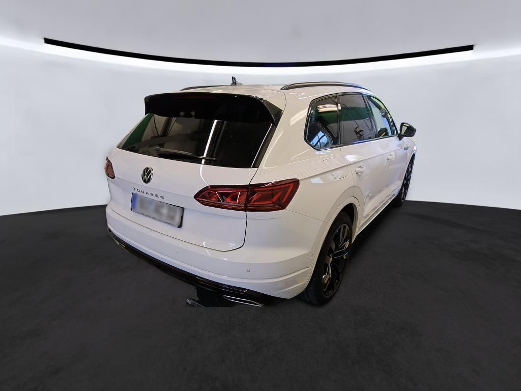 Volkswagen TOUAREG 3.0TDi R-LINE BLACK - Samsaru's Car Outlet