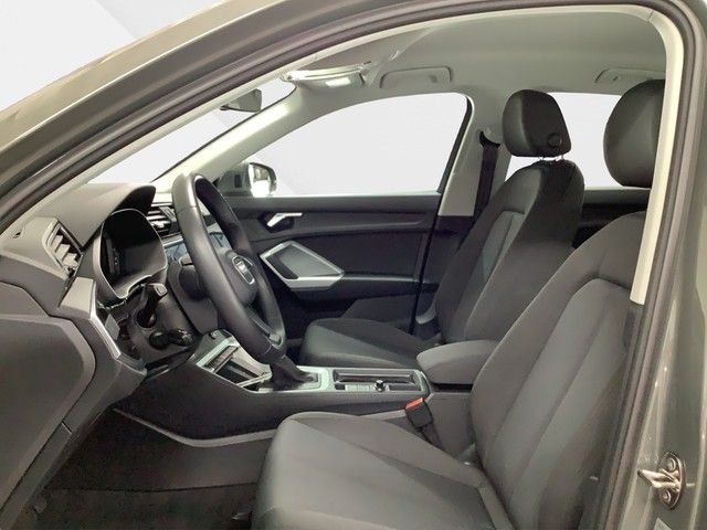 Audi Q3 45TFSI quattro Advanced - Samsaru's Car Outlet