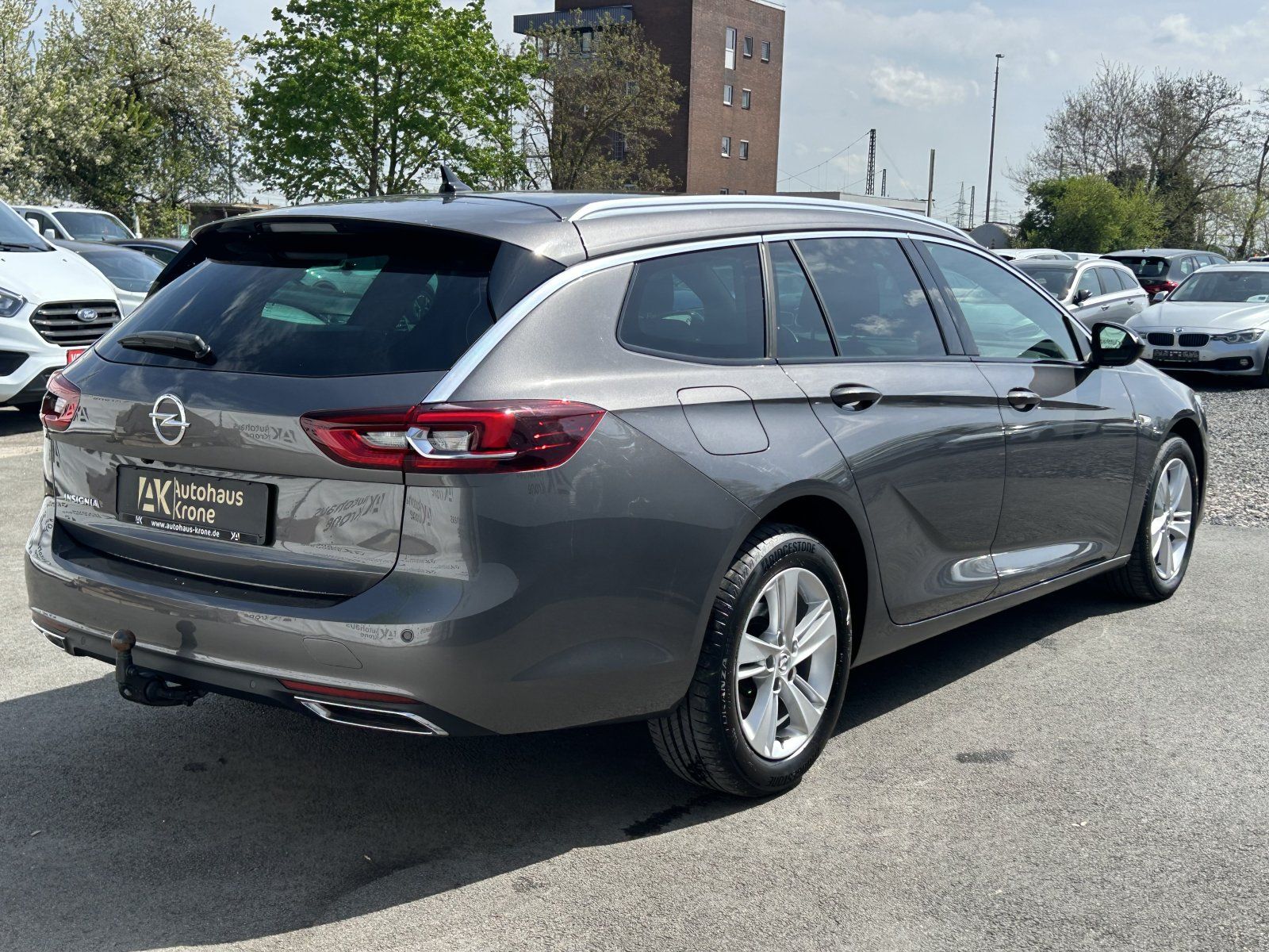 Opel Insignia 2.0 CDTI Business - Samsaru's Car Outlet