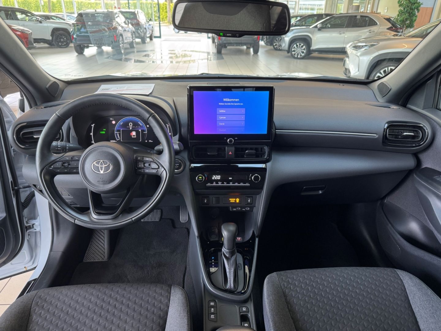Toyota Yaris Cross Hybrid Team DK Sitzheizung Lenkradhe