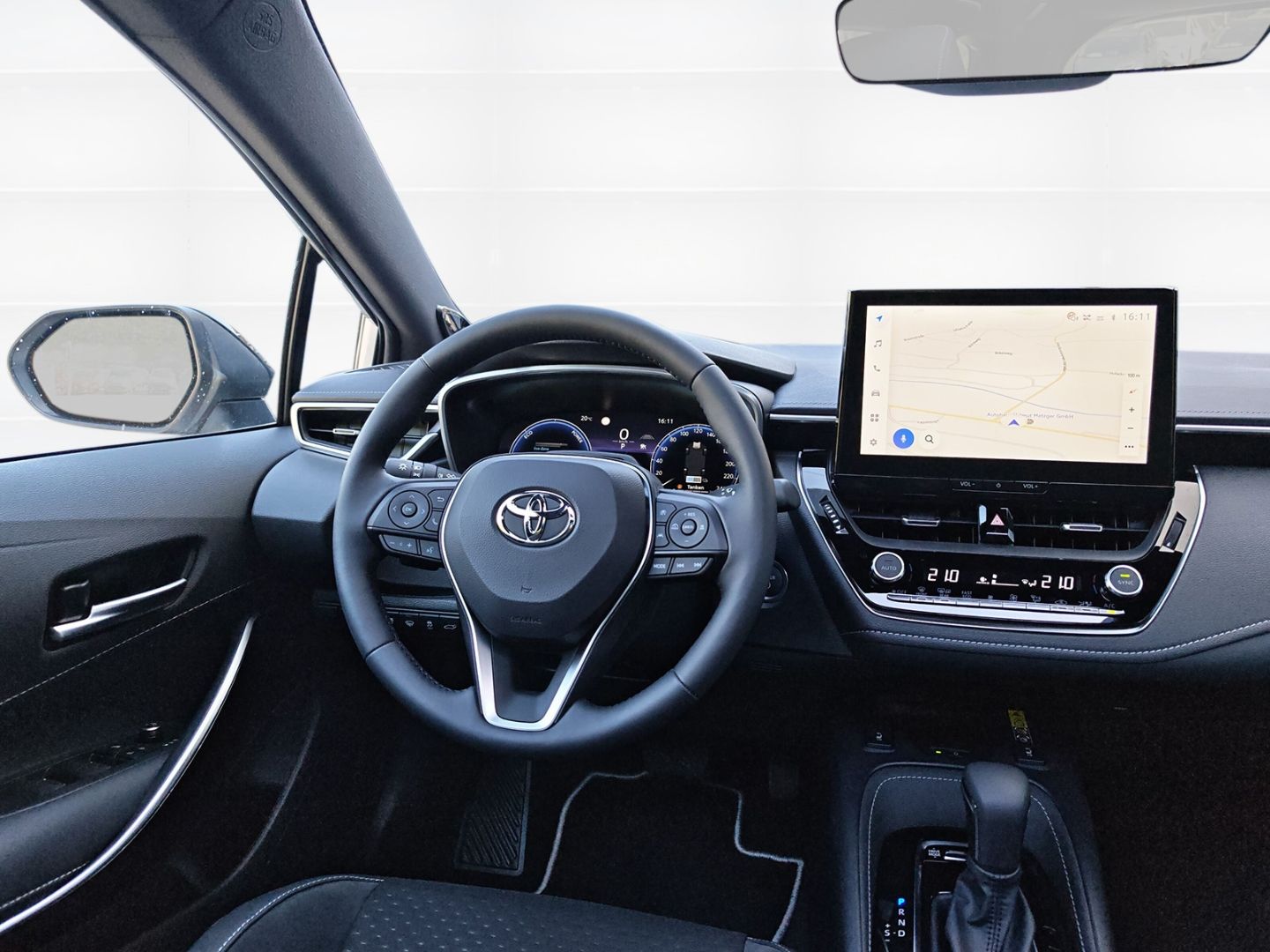 Toyota Corolla Touring Sports 2.0 Hybrid Lounge +Matrix