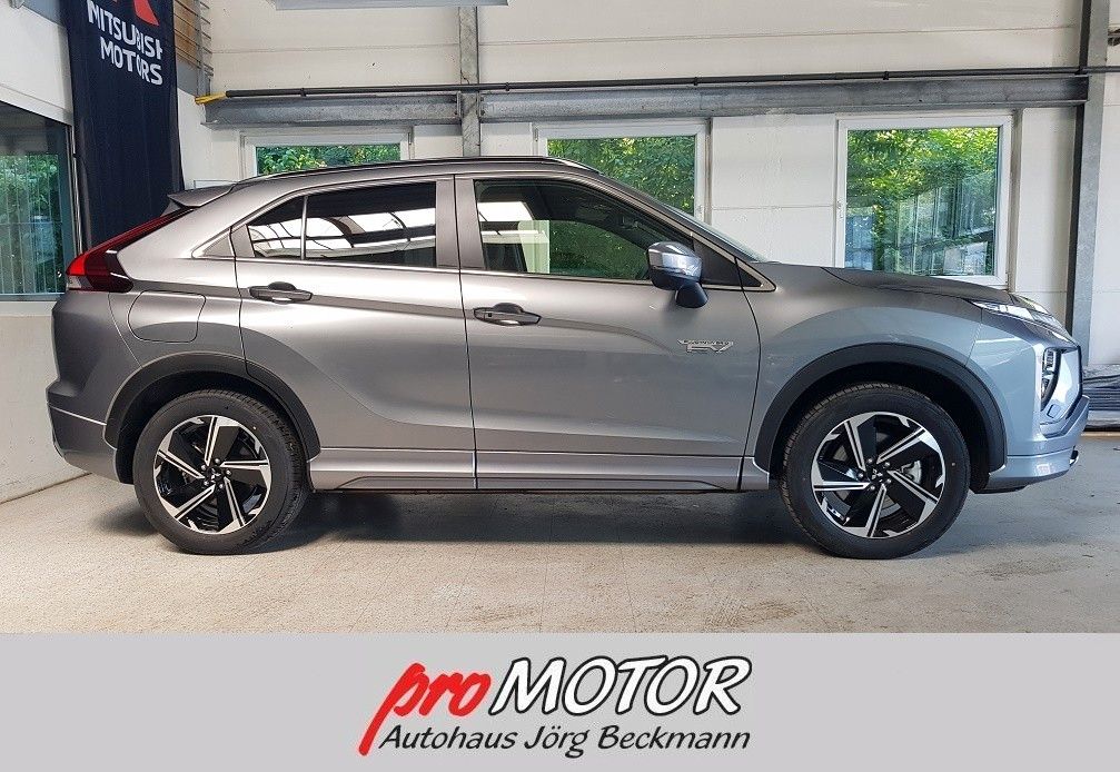 Mitsubishi Eclipse Cross 2.4 MIVEC PLUG-IN HYBRID 4WD TOP