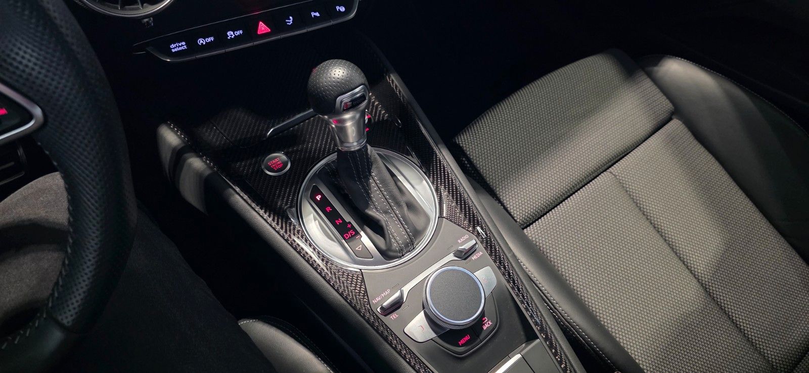Audi TT Coupe 45 TFSI quattro +B&O+Vurtual+Carbon+LED