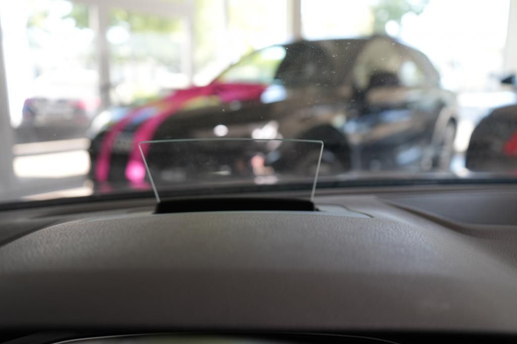 Volkswagen Passat Variant 1.5 TSI Elegance - Samsaru's Car Outlet