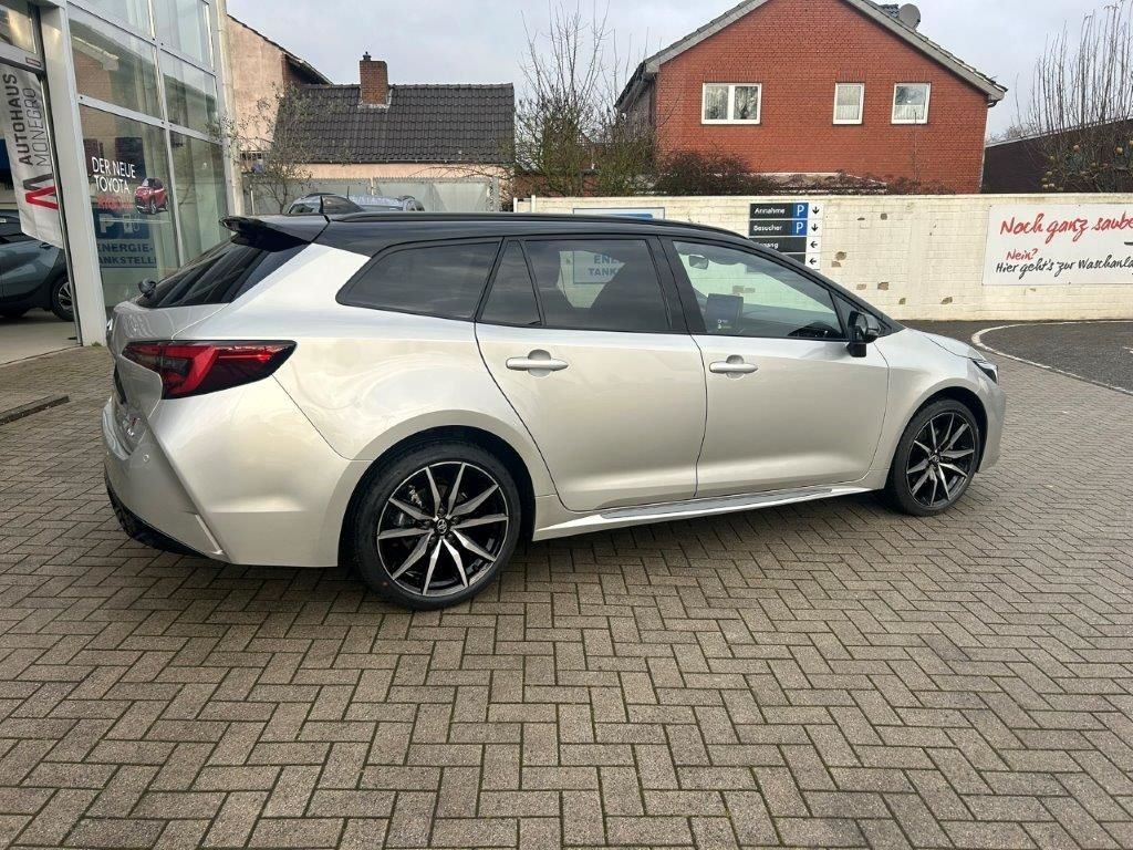 Toyota Corolla 2,0l GR Sport Hybrid TS ACC LED SHZ RFK