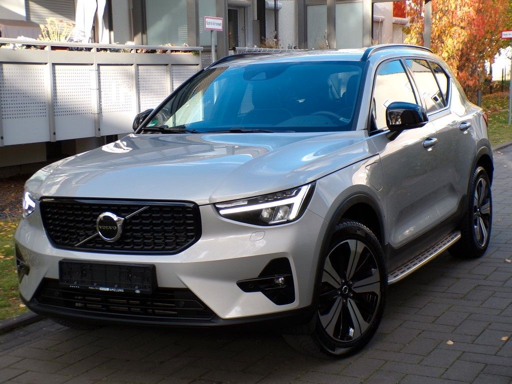 Volvo XC40 T4"Plus Dark"/Standheizung/Memory/Kam./H&K