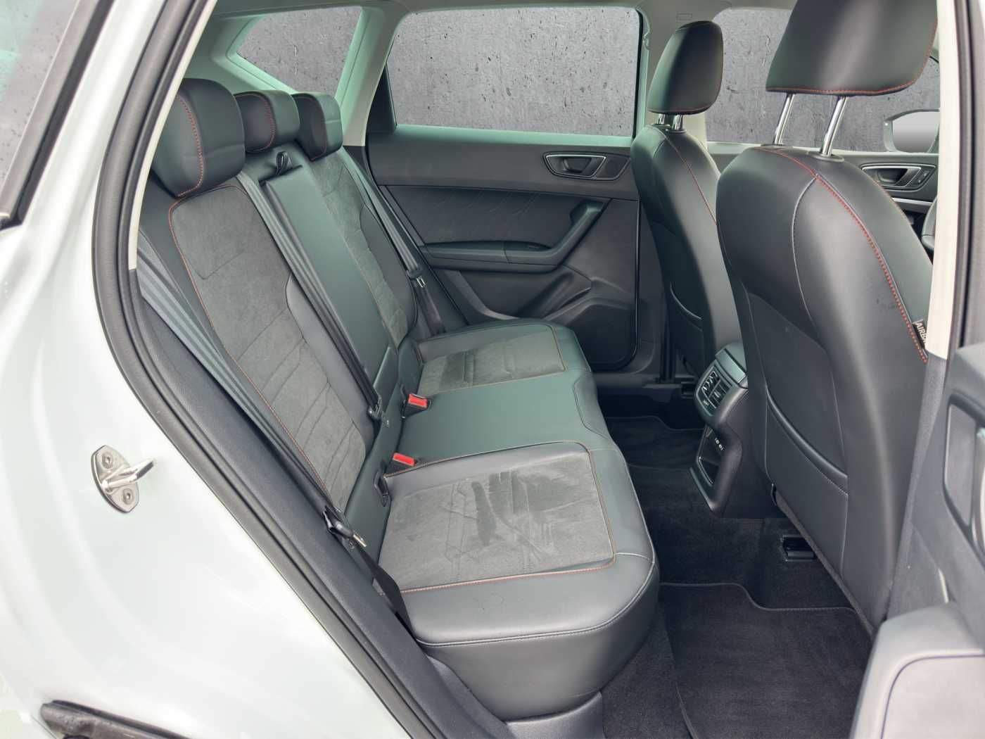 Seat Ateca 2.0 TDI  FR //5 J. Garantie /Navi/Sitzheiz