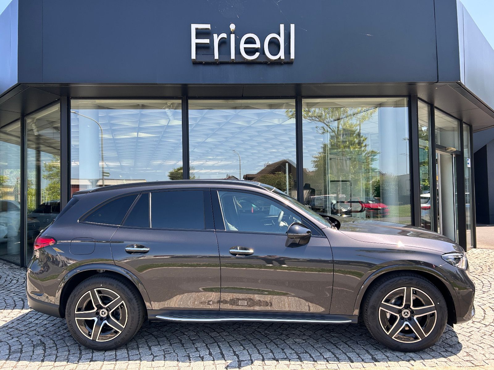 Mercedes-Benz GLC 220d AMG AHK Night Distro Digital Pano Keyle