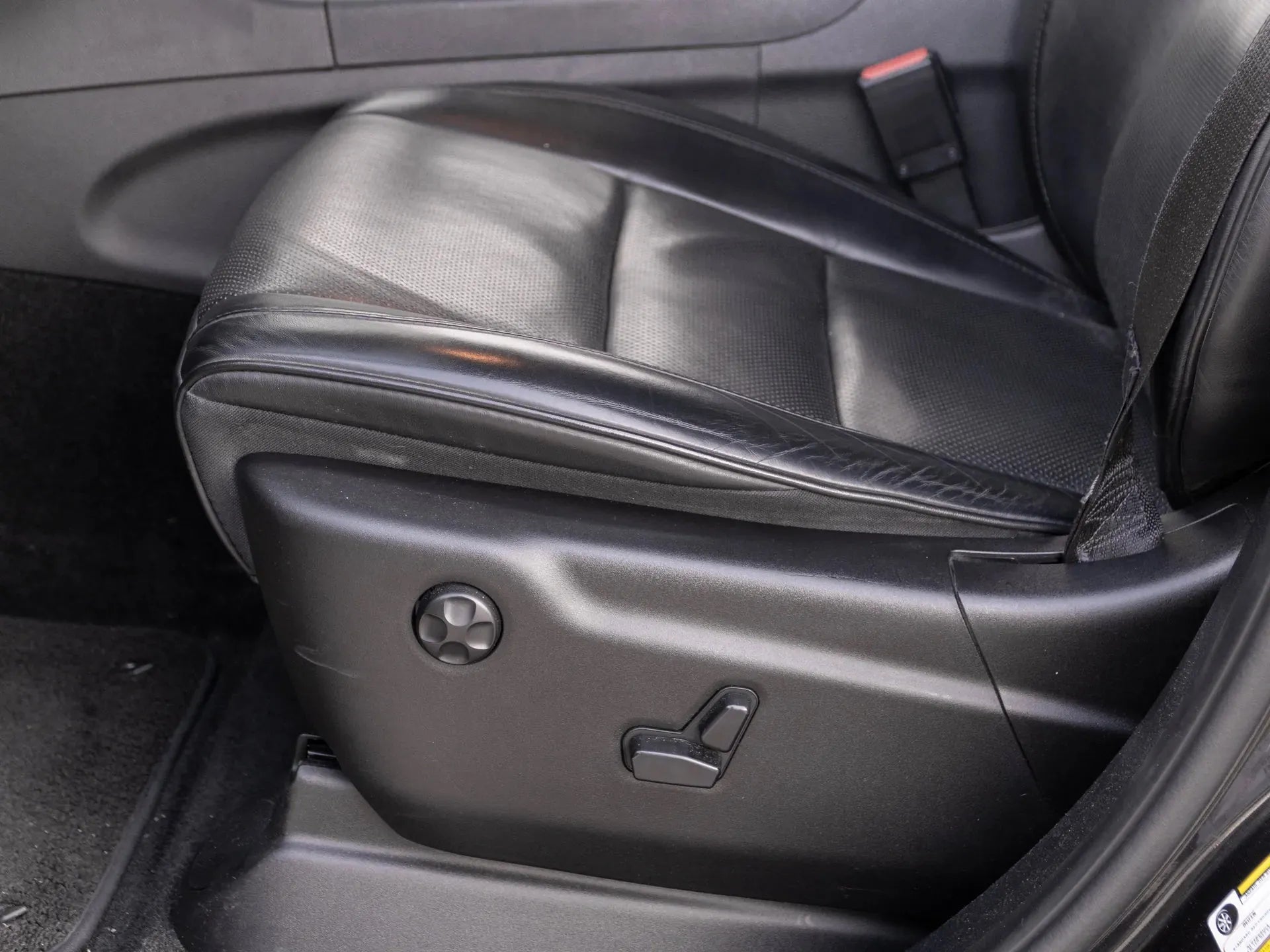 Jeep Grand Cherokee 3.0 Diesel 250 CP Negru - Samsaru's Car Outlet