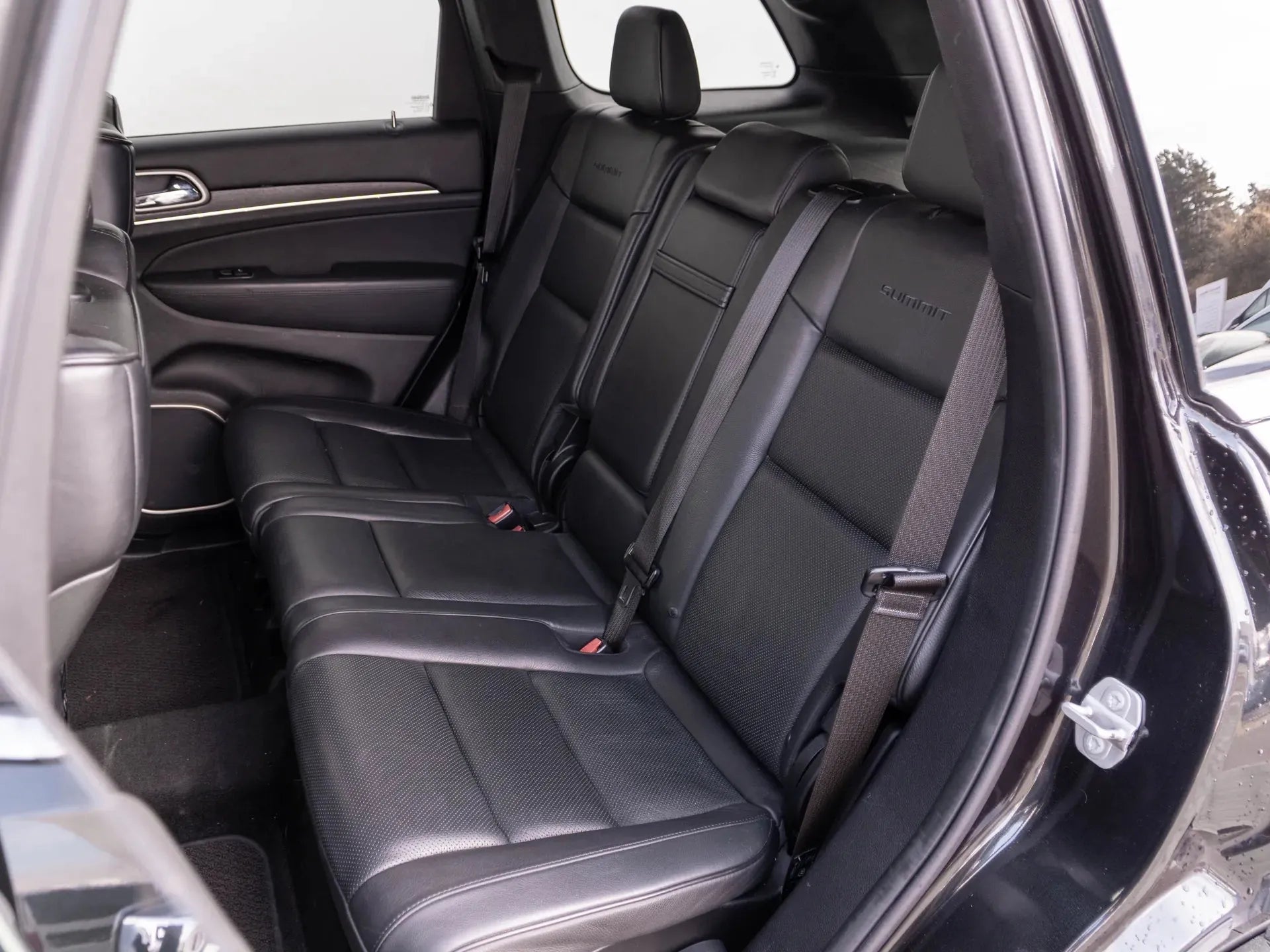 Jeep Grand Cherokee 3.0 Diesel 250 CP Negru - Samsaru's Car Outlet