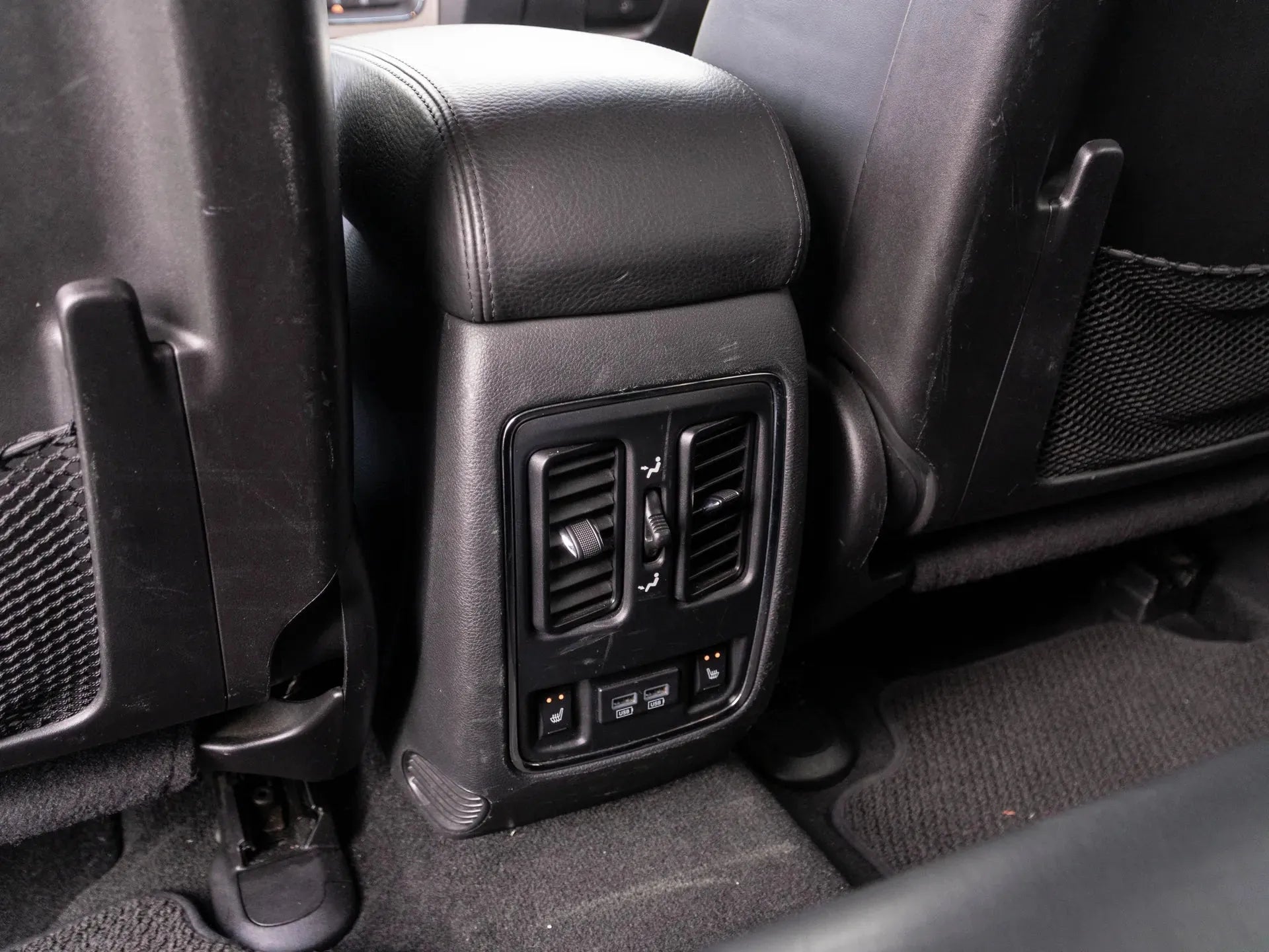 Jeep Grand Cherokee 3.0 Diesel 250 CP Negru - Samsaru's Car Outlet