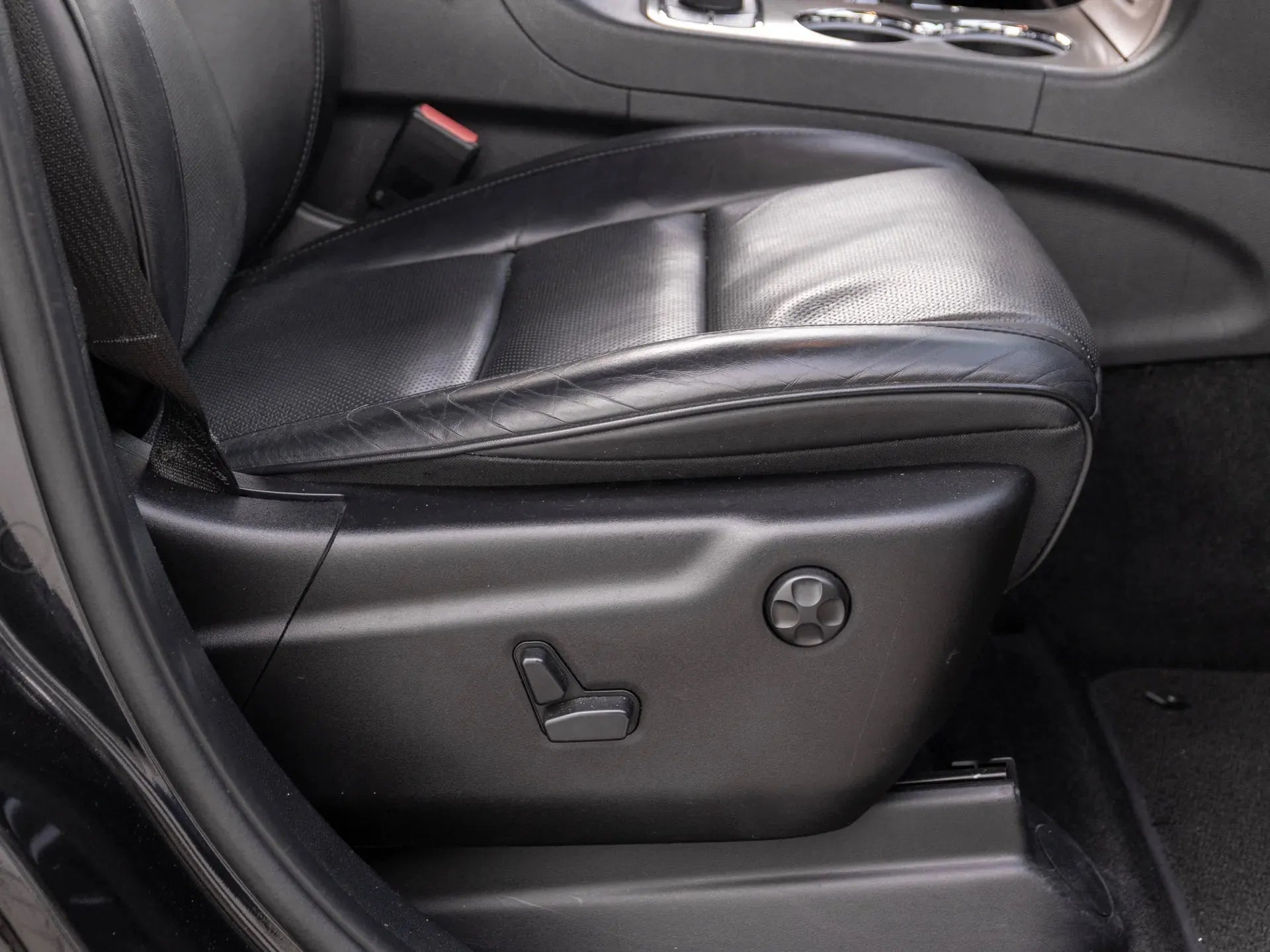 Jeep Grand Cherokee 3.0 Diesel 250 CP Negru - Samsaru's Car Outlet