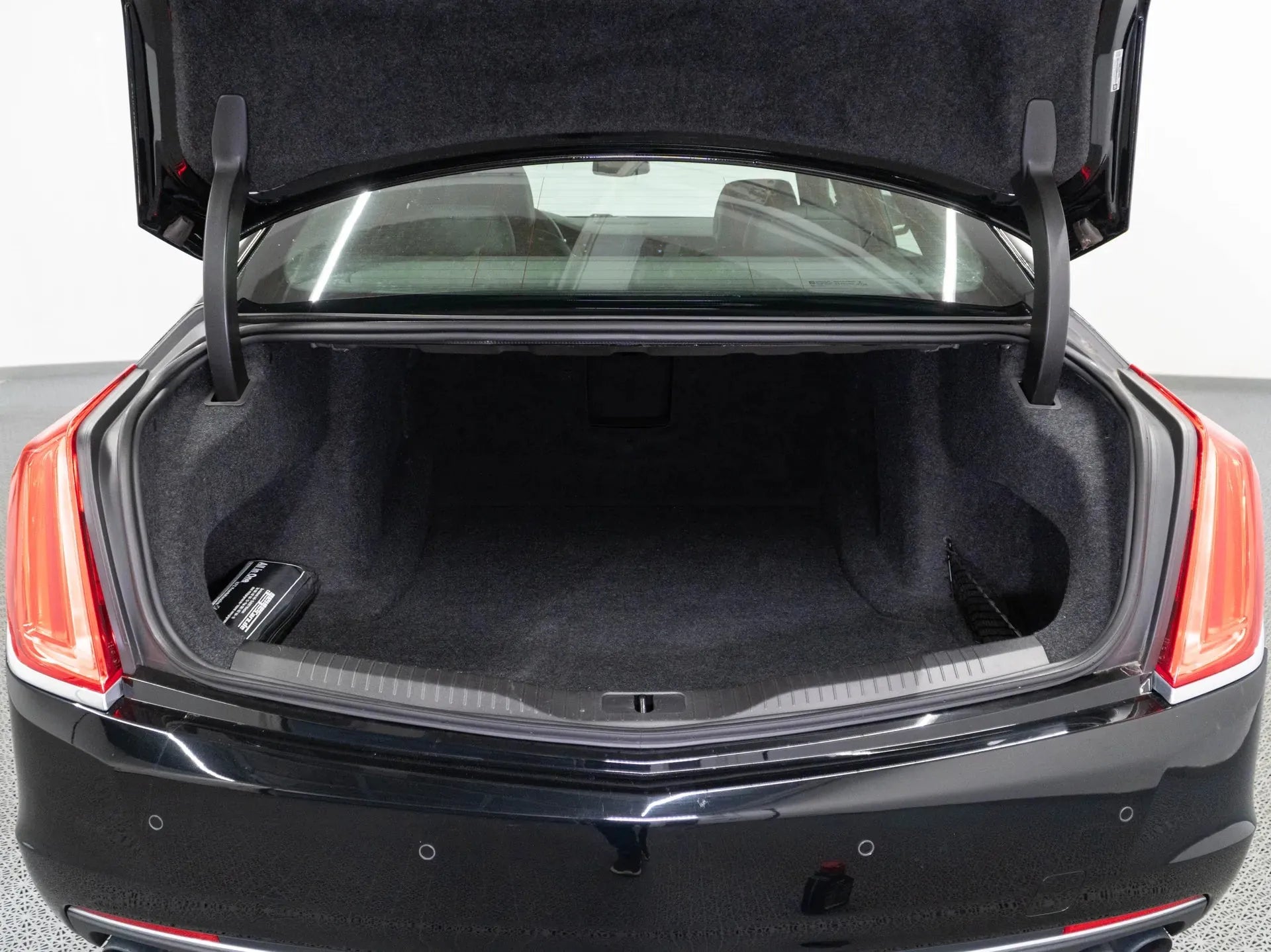Cadillac CT6 Luxury 3.0 TT AWD Automatic - Samsaru's Car Outlet