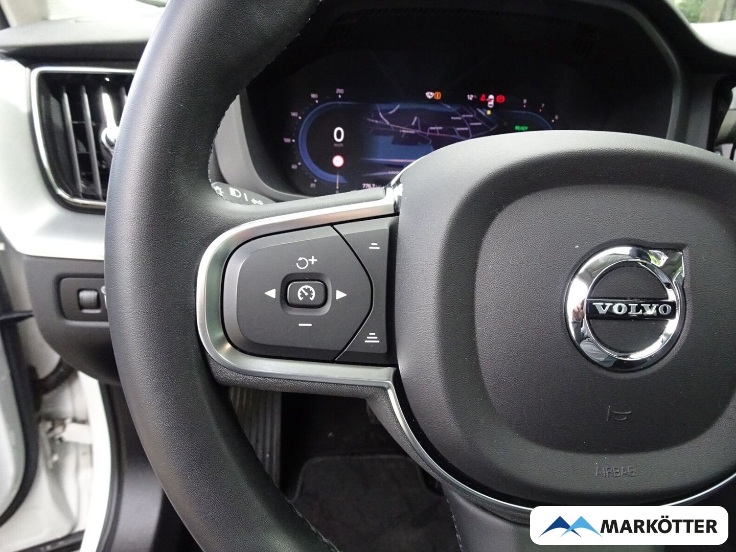 Volvo XC60 T6 Inscription AWD/AHK/360Cam/Pano/SHZ/LHZ