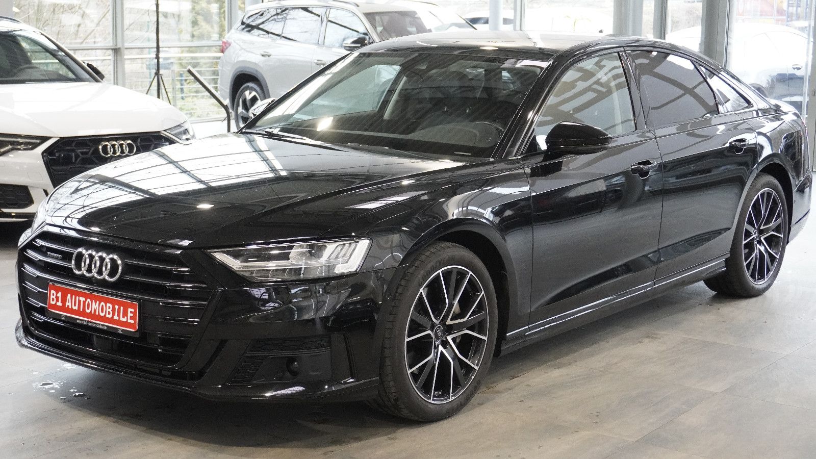 Audi A8 50 quat S-Lin - Samsaru's Car Outlet