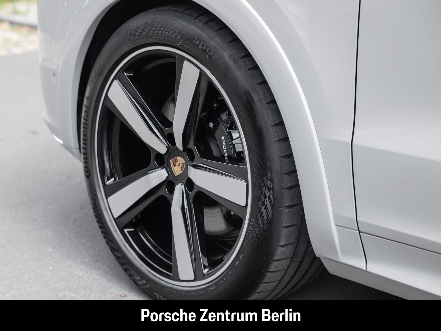 Porsche Cayenne E-Hybrid BOSE LED-Matrix-HD 22-Zoll