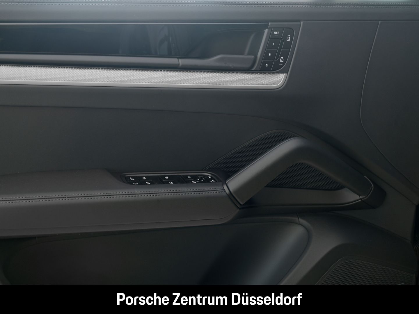 Porsche Cayenne S E-Hybrid Surround-View InnoDrive HeadU