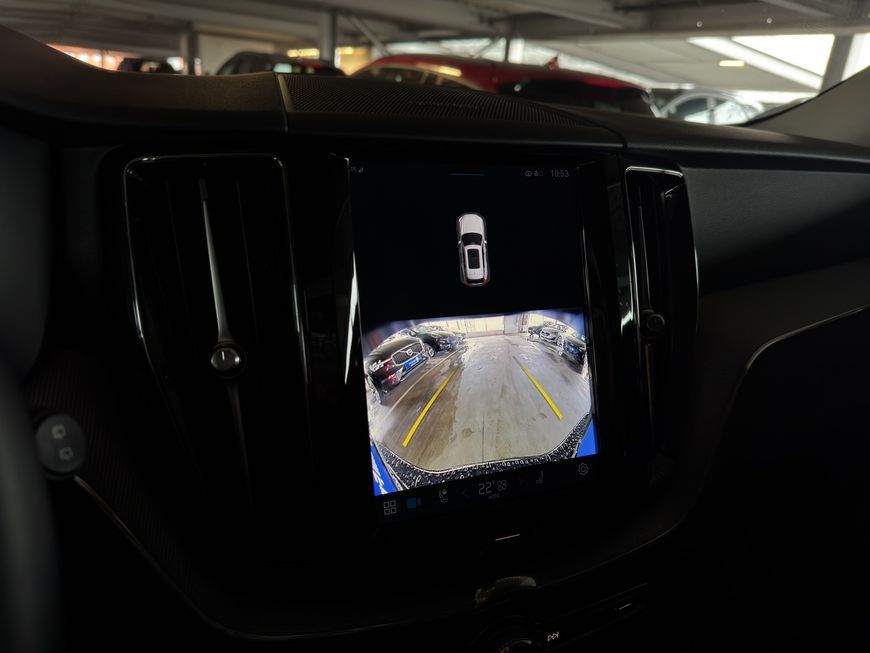 Volvo XC60 B5 B AWD Core