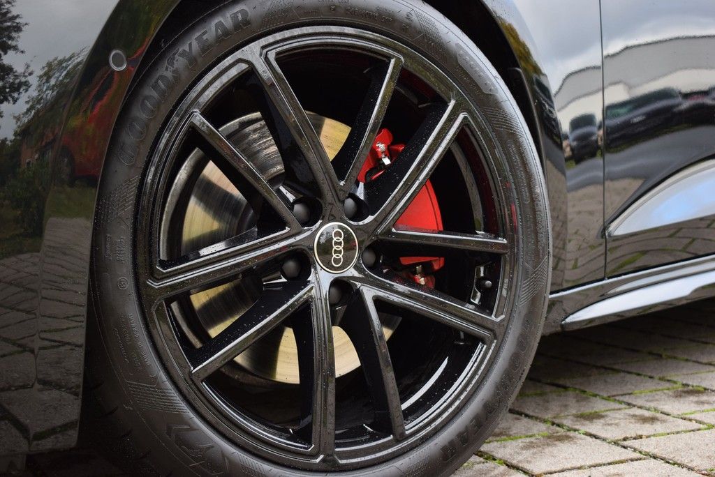 Audi A5 Avant TDI quattro *S-line*Matrix*AHK*HuD*360*