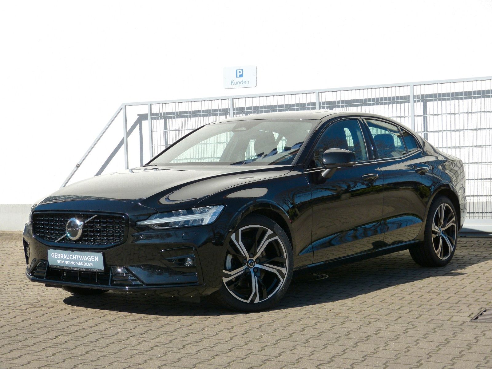 Volvo S60 B4 Plus Dark Automatik SD*StdHz*ACC