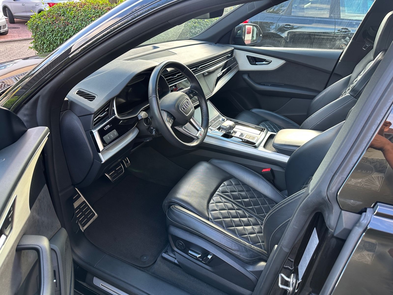Audi Q8 55 TFSIe*S-LINE*B&O*360*SOFT-CLOSE*AHK*VIRTUE