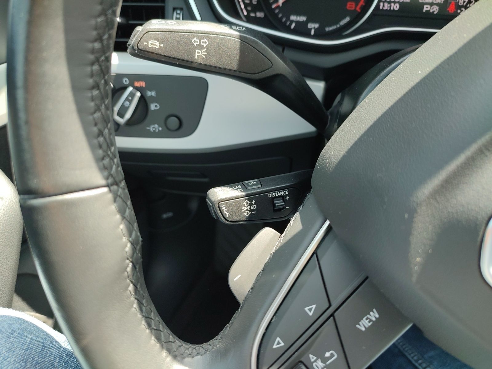 Audi A4 Avant Advanced 40 TFSI - Samsaru's Car Outlet