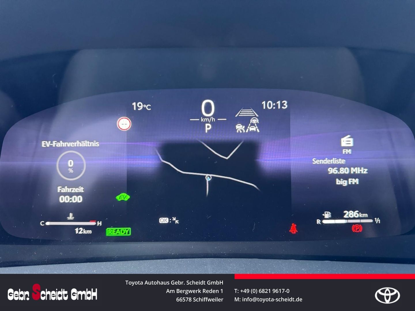 Toyota C-HR 1.8 Hybrid Team Deutschland Navi digitales