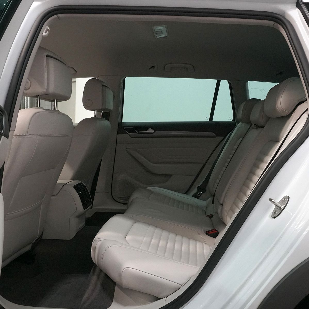 Volkswagen Passat Variant Alltrack 4Motion*ACC*RFK*MATRIX*