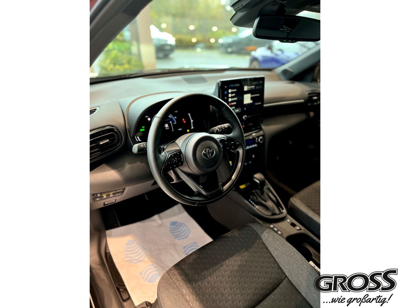Toyota Yaris Cross Hybrid Active Drive / Safety / PDC /