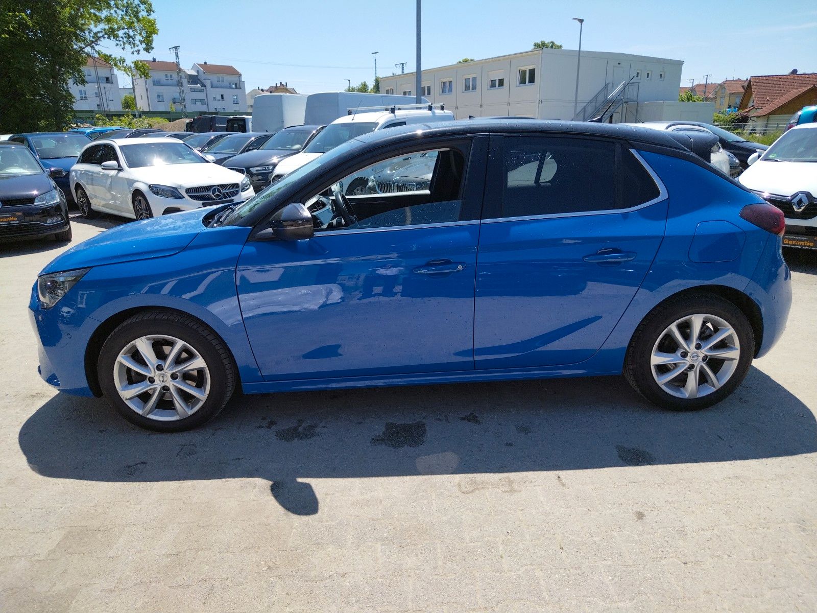 Opel Corsa F Elegance - Samsaru's Car Outlet