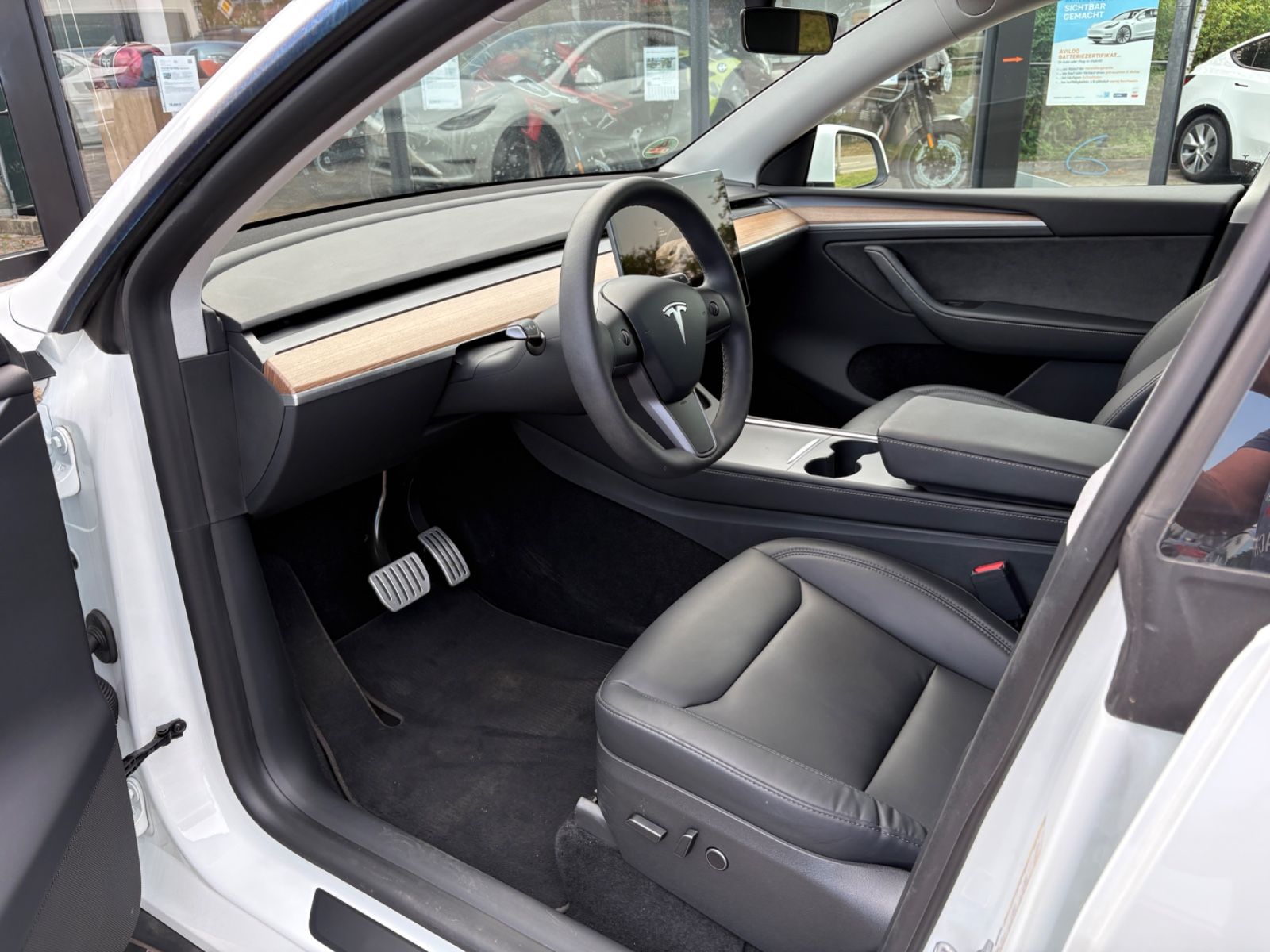 Tesla Model Y Performance Dual AWD