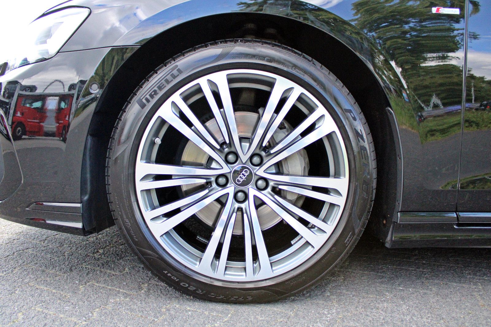 Audi A8 Lang 50TDI S LINE BLACK - Samsaru's Car Outlet