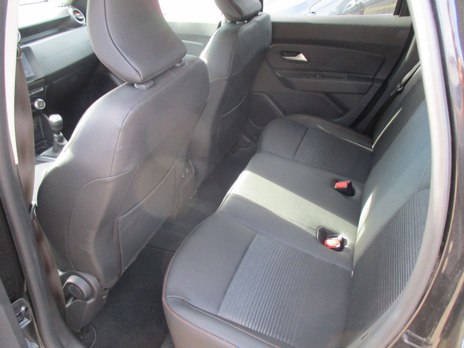 Dacia Duster II Extreme Tce 130 - Samsaru's Car Outlet