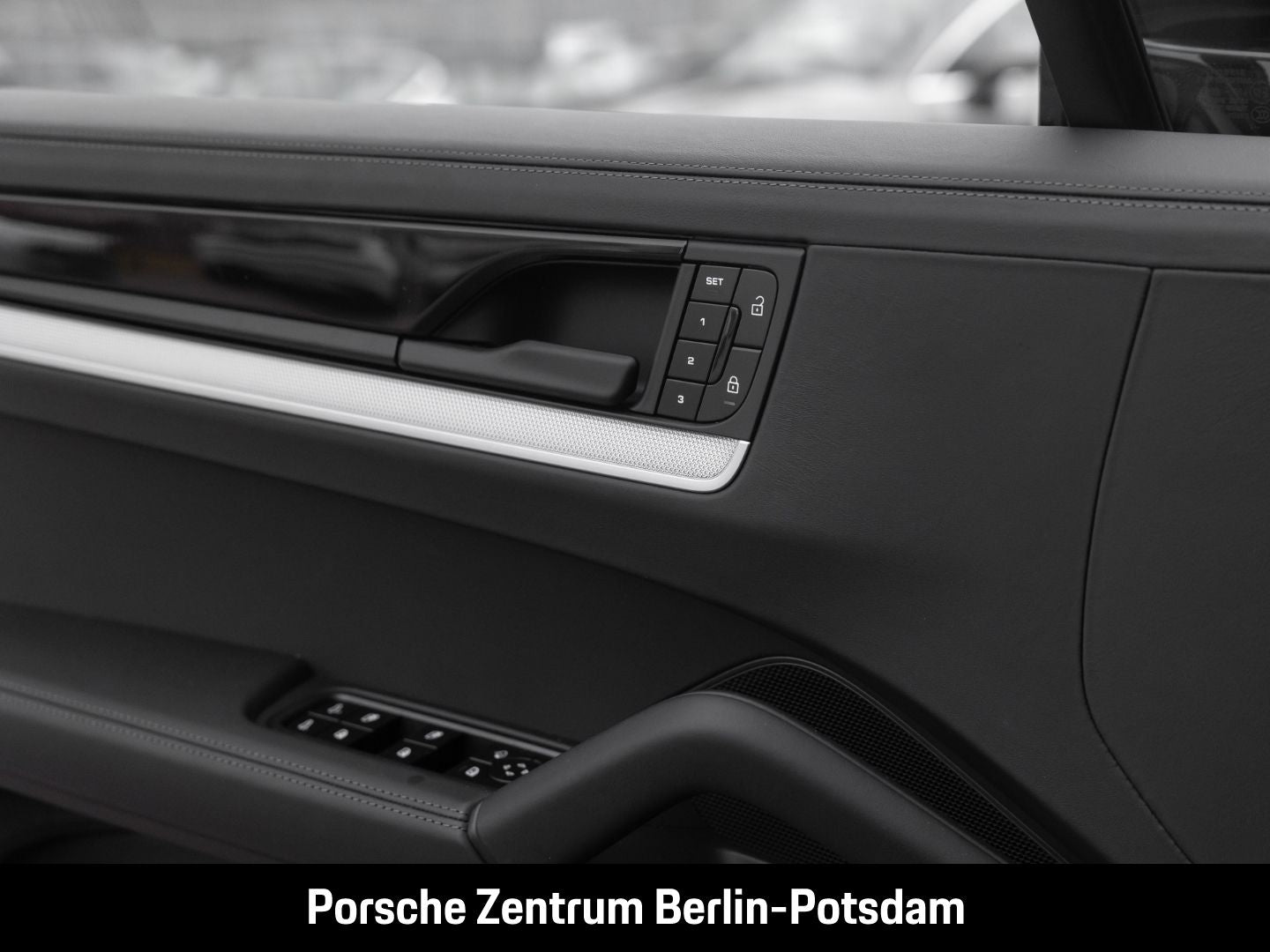 Porsche Cayenne Coupe Sportabgas Klimasitze HD-Matrix