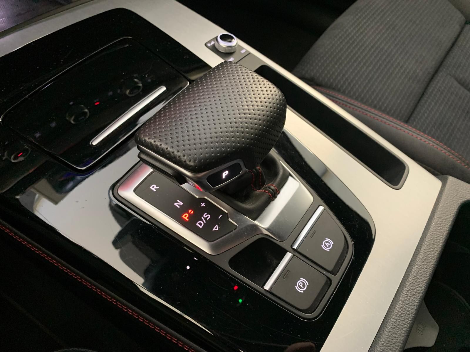 Audi Q5 S-Line BLACK/ACC/VIRTUAL/TRITTBRETT/KAM/AHK
