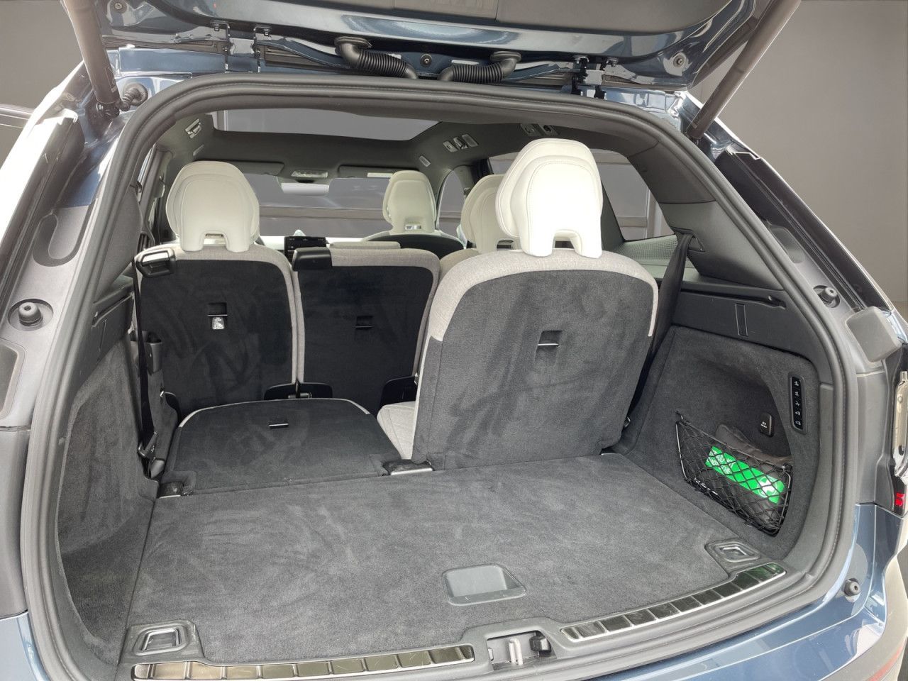 Volvo EX90 Twin Motor AWD Ultra 7 AHK LUFT B&W 21LM