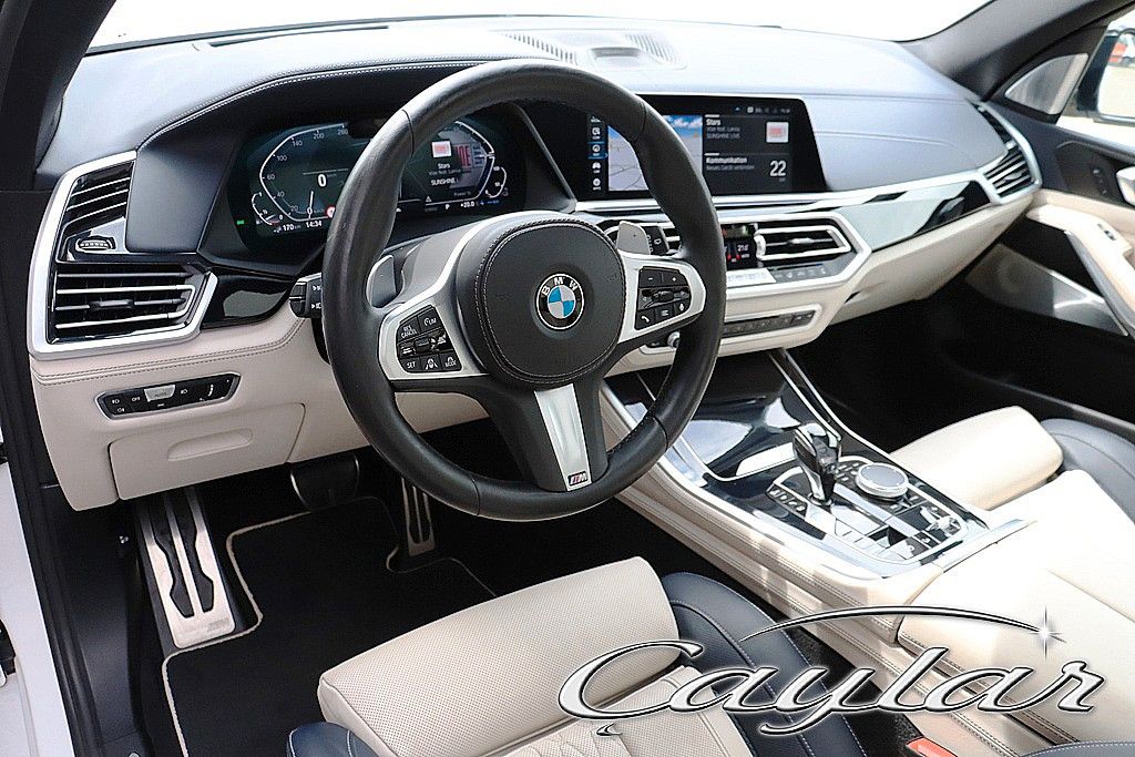 BMW X5 45e M SPORT LASER BELÜFTET SKY LOUNGE B&W 22"