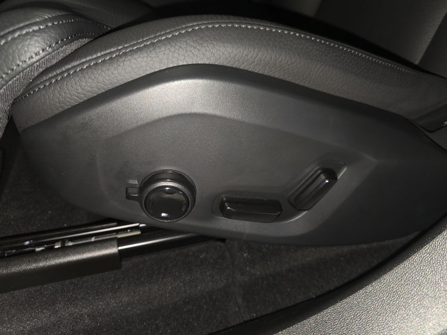 Volvo XC60 B5 B AWD Core
