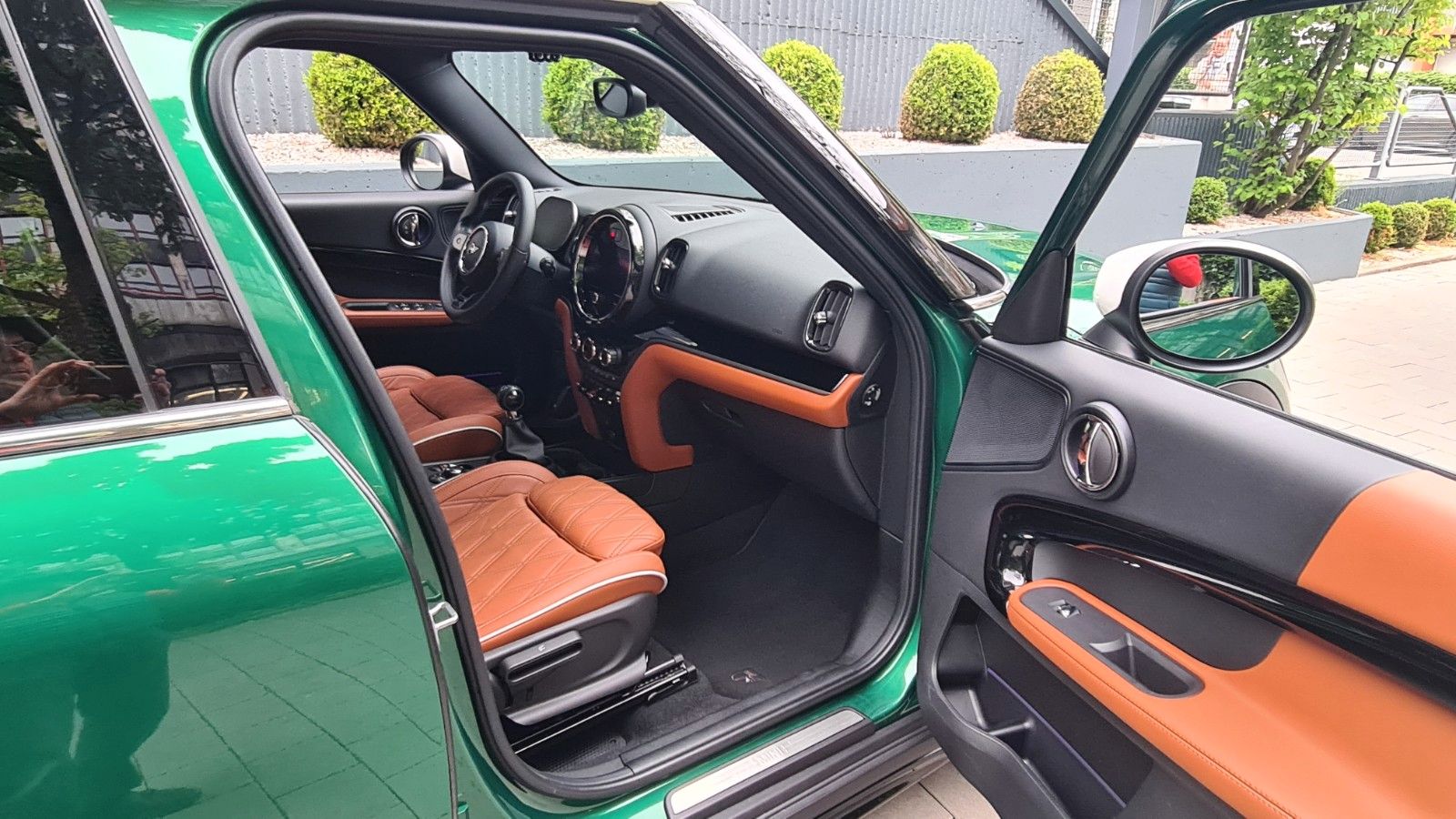 MINI Cooper Countryman Mini Yours Trim - Samsaru's Car Outlet