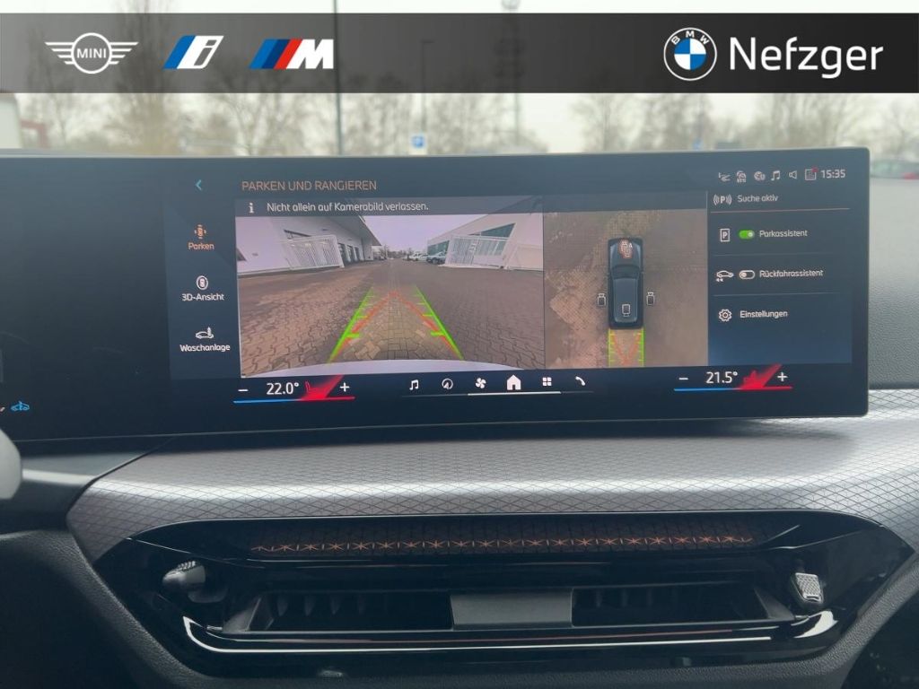 BMW 330 d xDrive Touring M Sport Park-Assistent HiFi