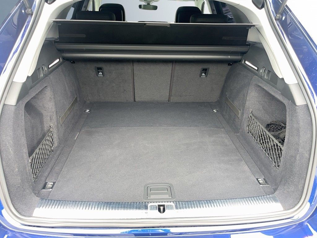Audi A4 Avant 40 TDI quattro advanced - Samsaru's Car Outlet