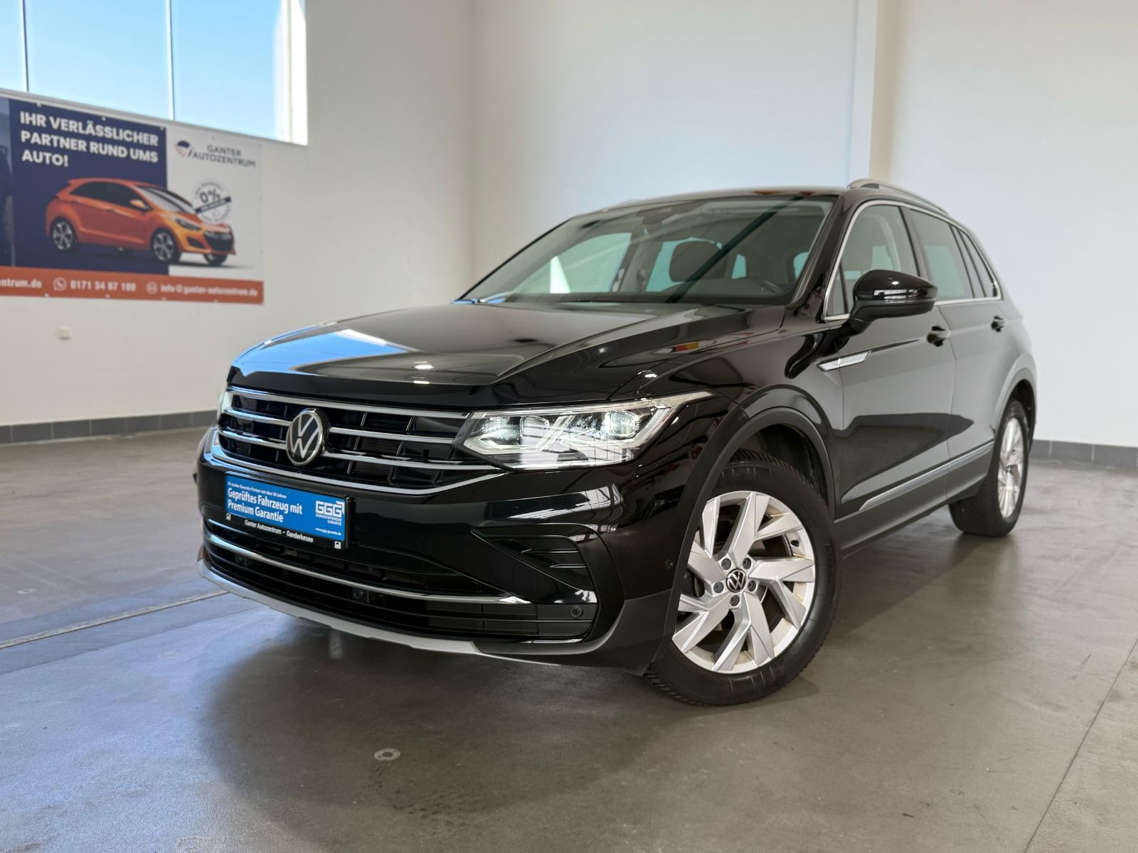 Volkswagen Tiguan Elegance 2.0 TDI DSG - Samsaru's Car Outlet