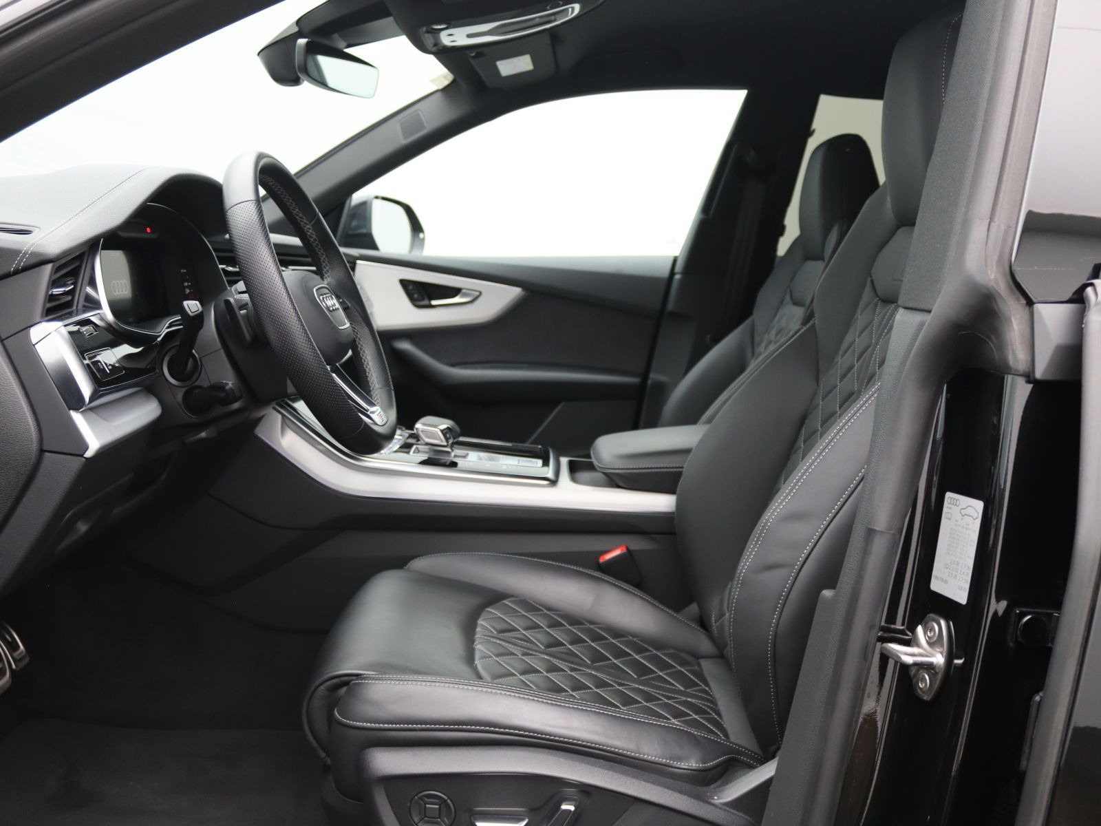 Audi Q8 S-Line select 50TDI quattro/ Standh, AHK, B&O